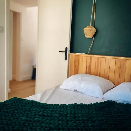 Cano'py, 2 Pieces Avec Vue Montagne En Coeur De * Bagnères-de-Luchon